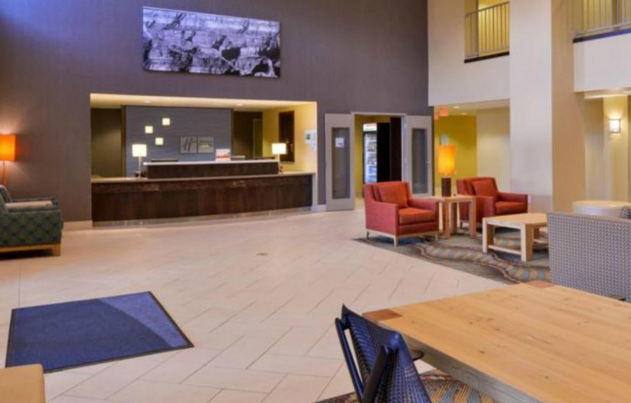 Holiday Inn Express & Suites Page - Lake Powell Area By Ihg Luaran gambar