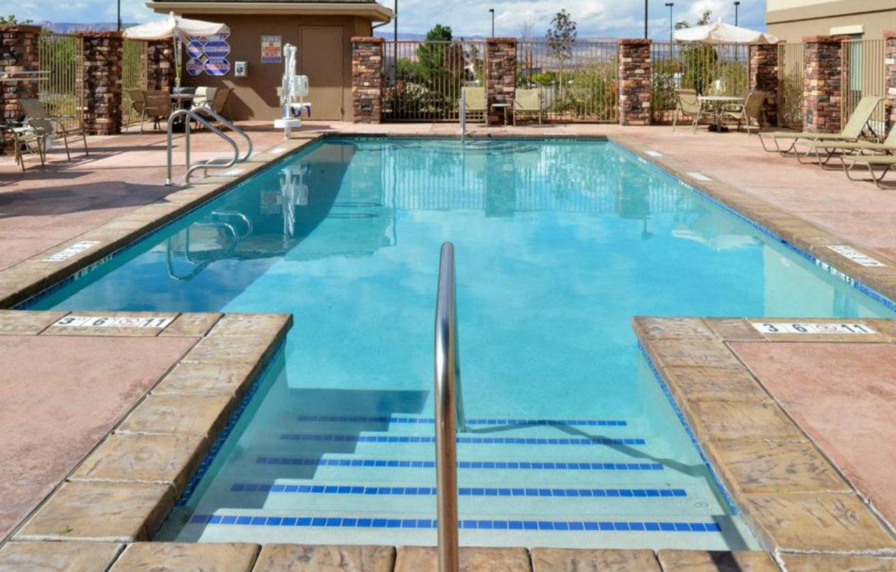Holiday Inn Express & Suites Page - Lake Powell Area By Ihg Luaran gambar