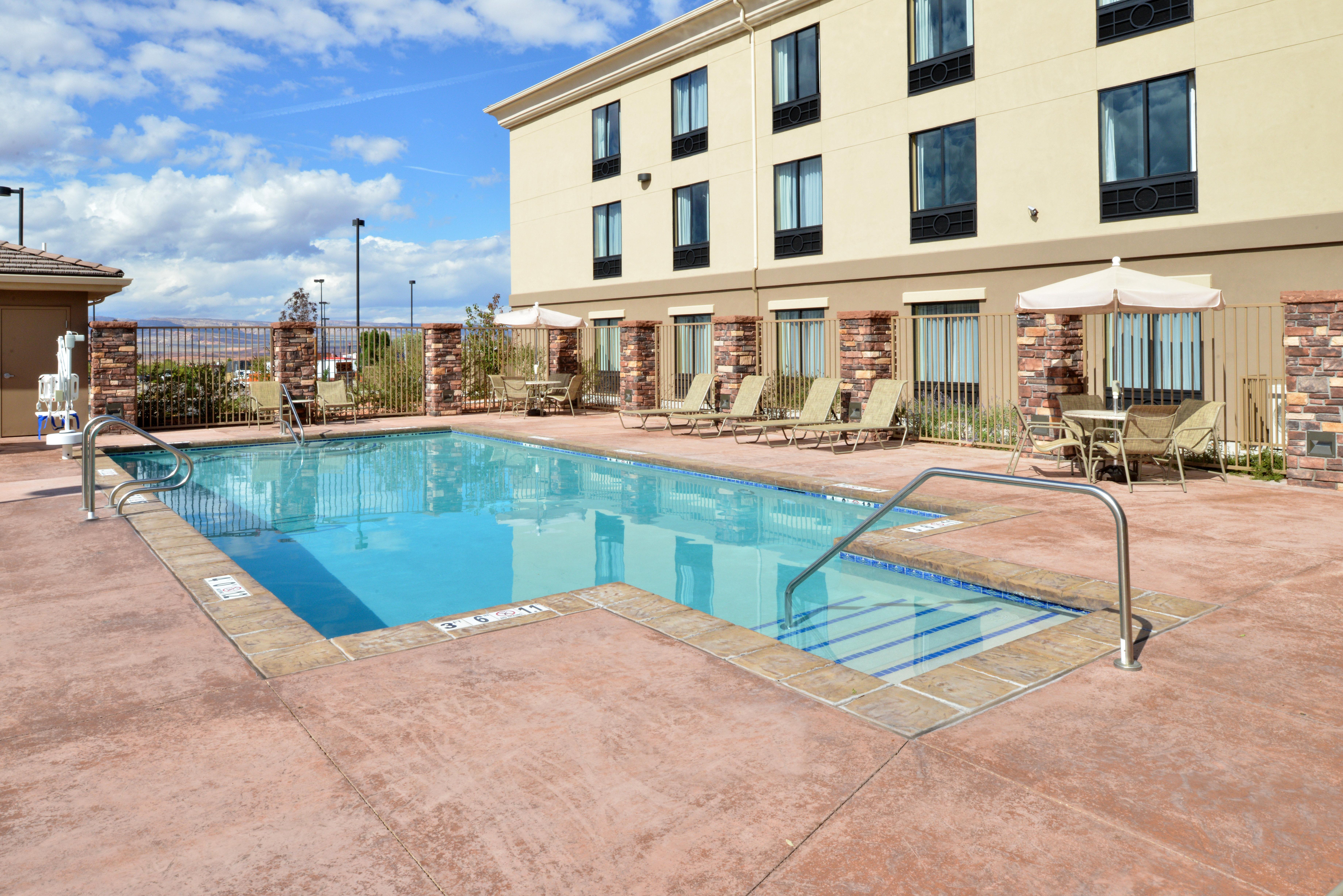 Holiday Inn Express & Suites Page - Lake Powell Area By Ihg Luaran gambar
